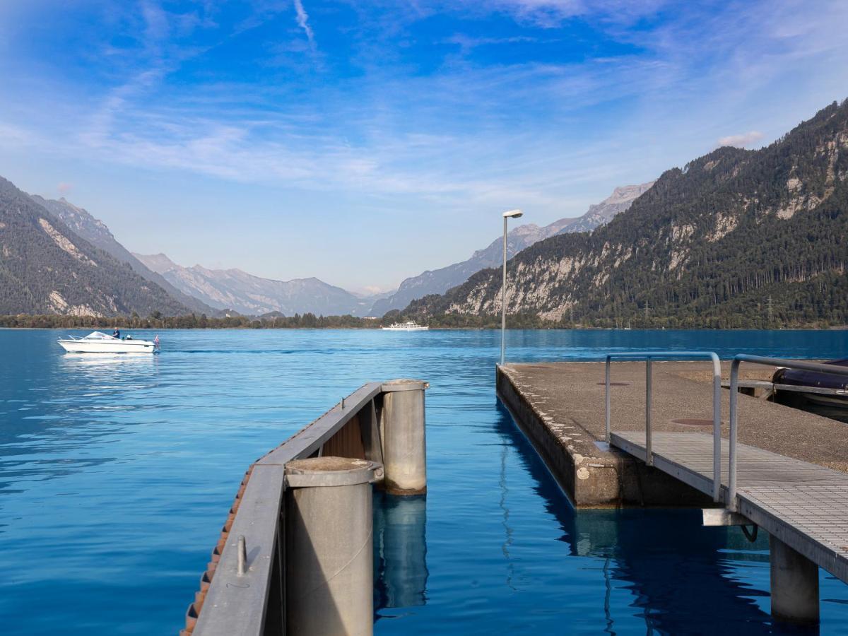 Strandhuesli Directly On Lake Thun Därligen Esterno foto